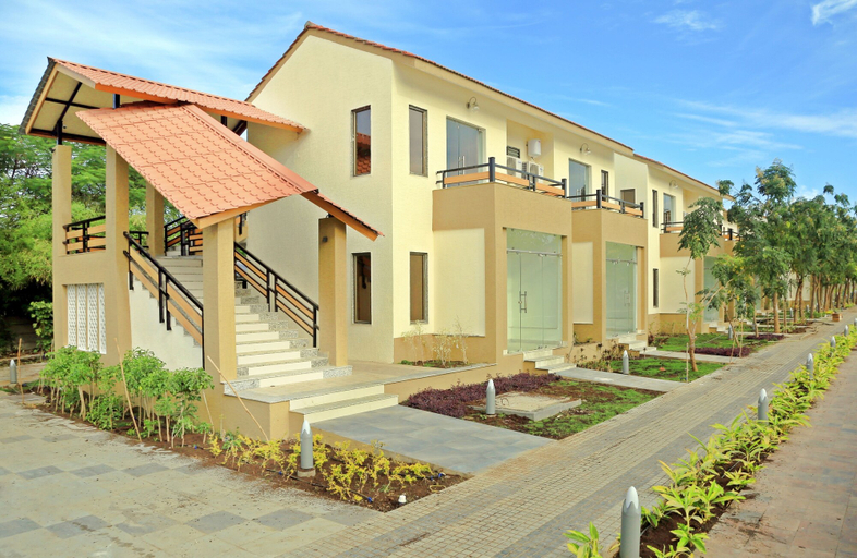 Exterior & Views 2, Graces Resort, Sehore