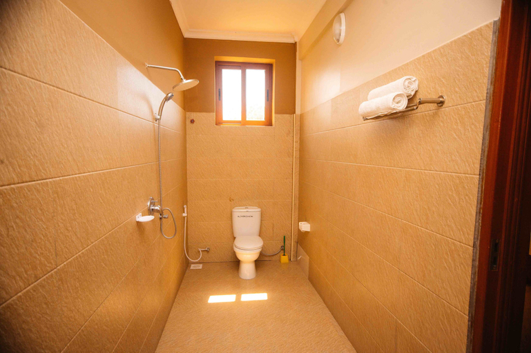 Bathroom 3, Panone Hotel Sakina, Arusha