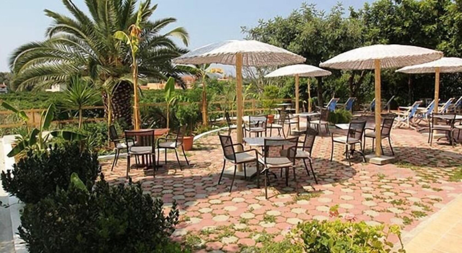Food & Drinks, Triton Hotel & Bungalows, Peloponnese