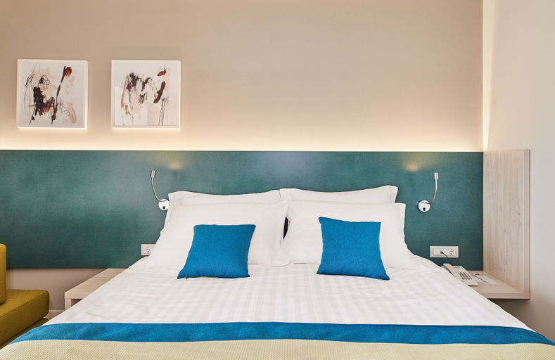 Bedroom 3, Hotel Sipar Plava Laguna, Umag
