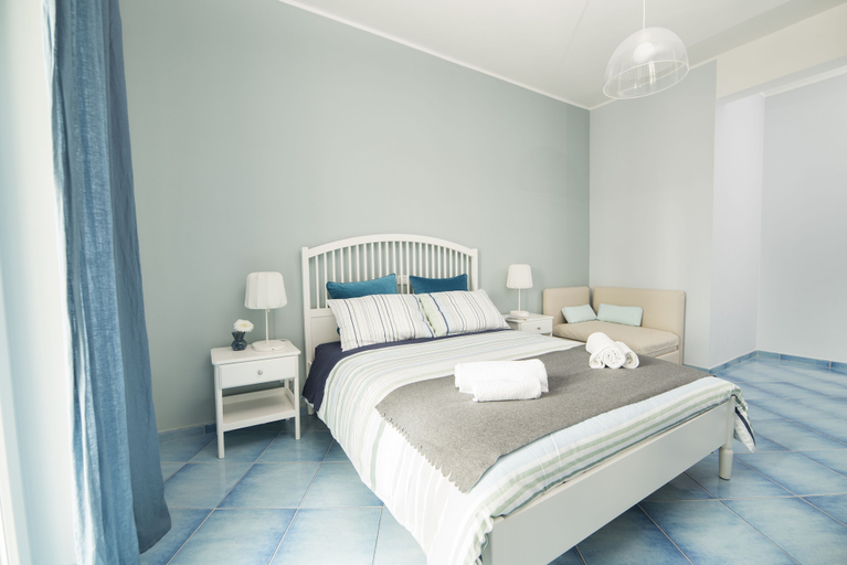 Bedroom 3, CAPRI B&B, Salerno