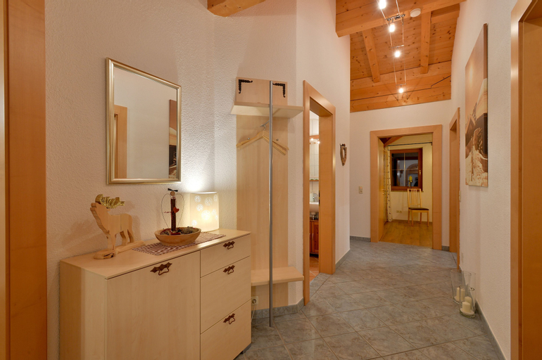 Others 4, Appartement Kugl, Schwaz