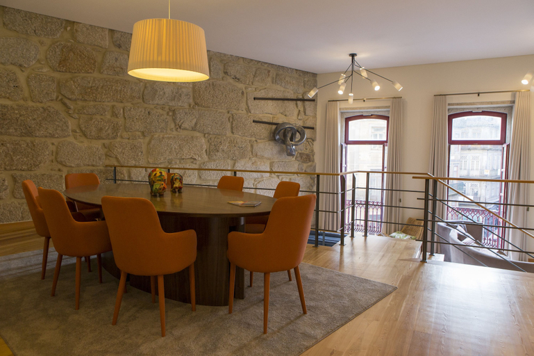 Others 5, Mouzinhos Place by Una, Porto