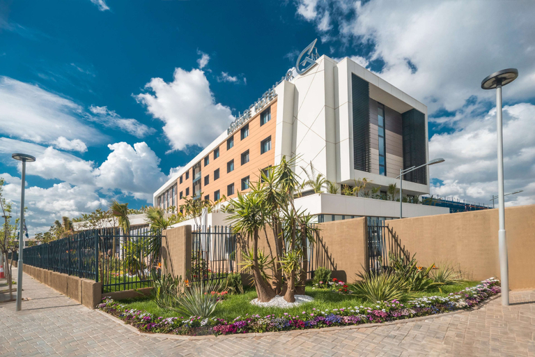 Exterior & Views 2, Golden Tulip Royaume, Les Eucalyptus