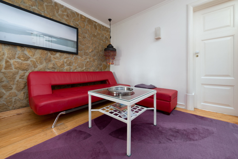 Others 4, Flores Apartment, Lisbon