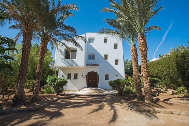 Exterior & Views 2, Charming Villa in El Gouna with Pool, Al-Ghurdaqah 2