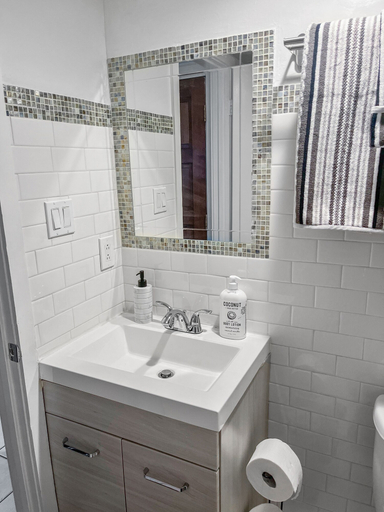 Bathroom 3, Cozy South East Hideaway, Mecklenburg