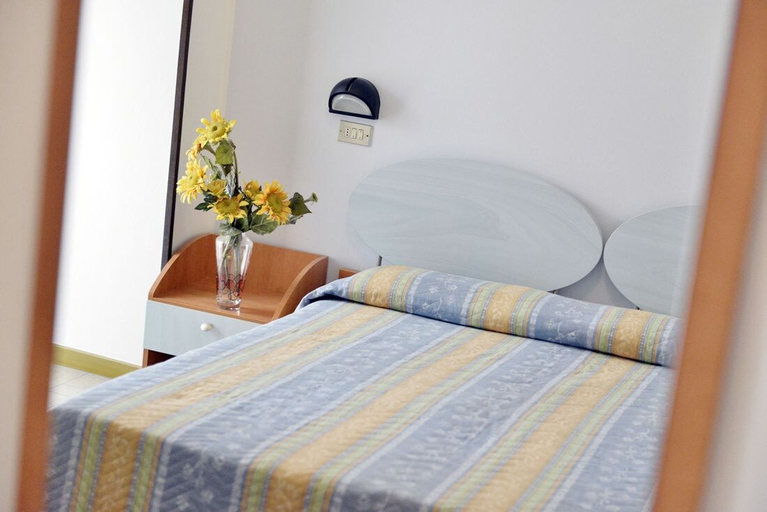 Bedroom 2, Hotel Giardino, Forli' - Cesena