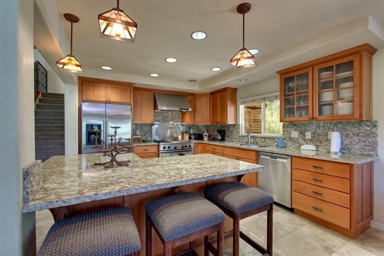 Others 5, 1261 Country Club Drive, El Dorado