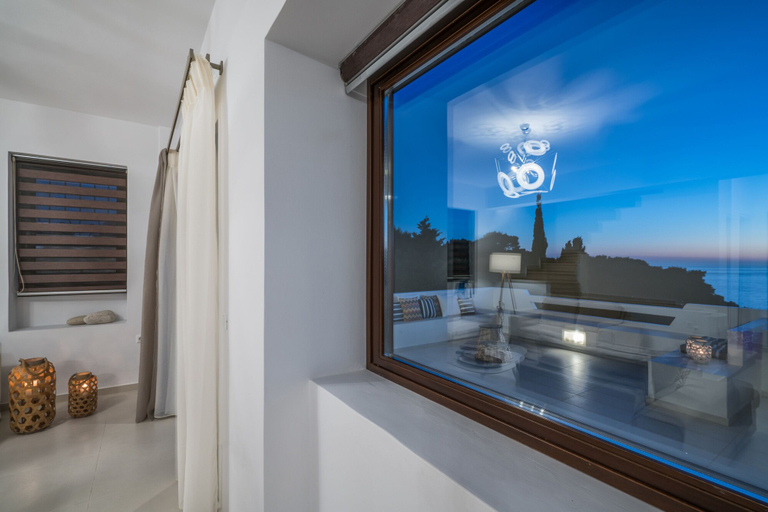 Bathroom, Kalas Residence, Ionian Islands