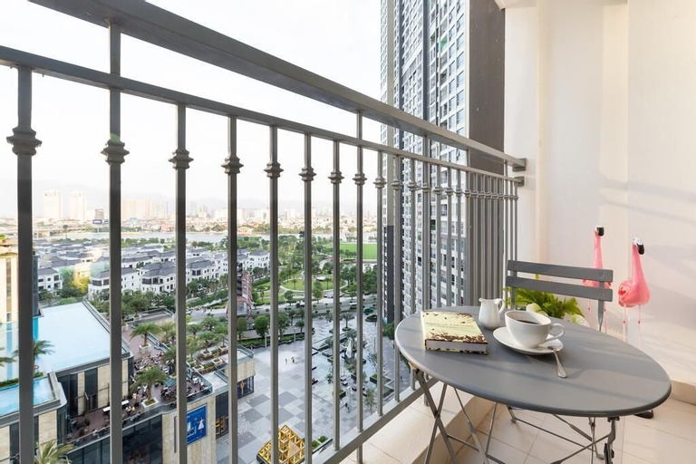 Bayhomes Central Park Serviced Apartment, Bình Thạnh