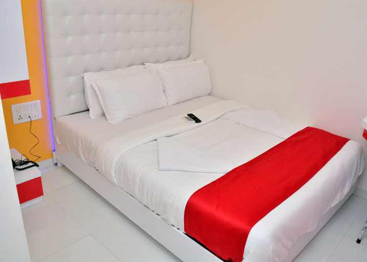 Bedroom 5, Hotel Blue Sea Residency, Mumbai Suburban