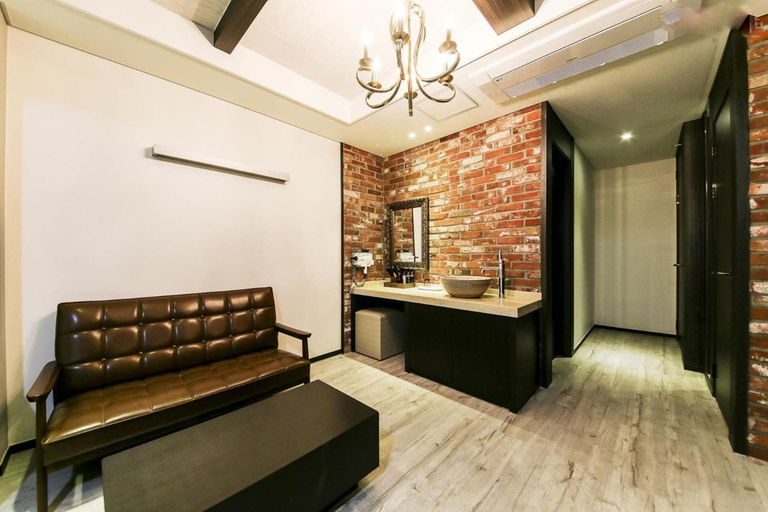 Others 4, Elga Hotel, Hwaseong