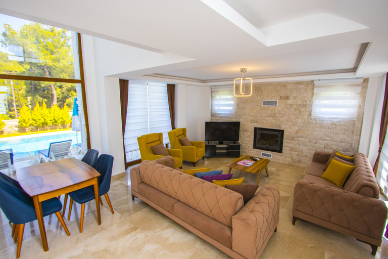 Living area 4, Fethiye Silver Sami Villa, Fethiye