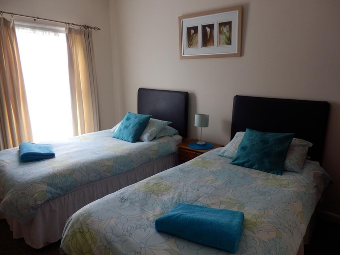 Bedroom 4, Admiral Blake Guest House, Somerset