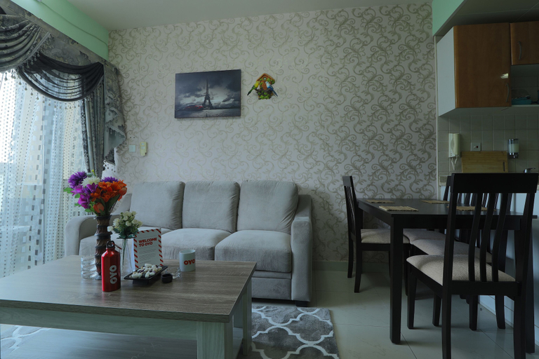 Living area 5, OYO Home 301 2BHK Dubai Gate 1 JLT, Dubai
