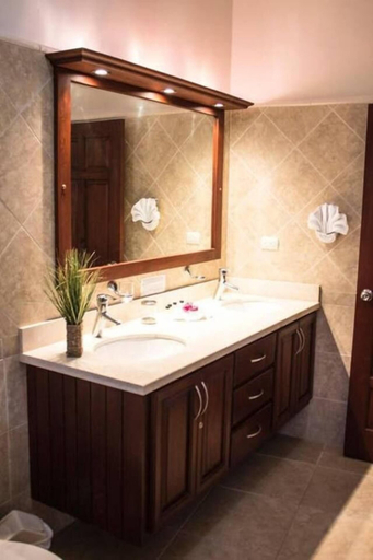 Bathroom 3, Fully Equipped 4 Bedroom Villa in Gated Community, Sosua