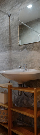 Bathroom, Comeneetee Uthai, Muang Uthai Thani