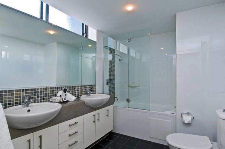 Bedroom 5, Aqualine Apartments, Gold Coast