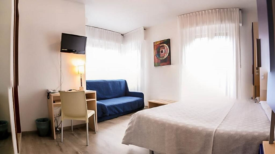 Bedroom 4, Dependance Alpino, Verona