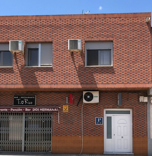 Exterior & Views, Pensión Dos Hermanas, Ciudad Real