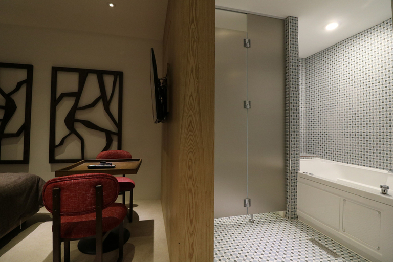 Others 5, Ignis Hotel, Yangsan