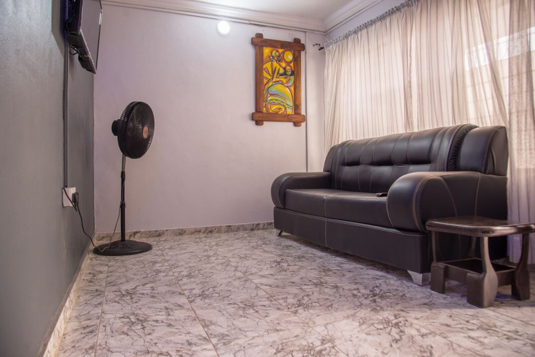 Others 3, HOUSEPROUD SERVICED APARTMENTS, IbadanSouth-West