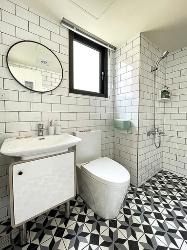 Bathroom 3, Affetto hostel, Taichung