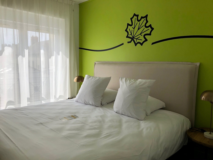 Bedroom 4, Sure Hotel by Best Western Argentan, Orne