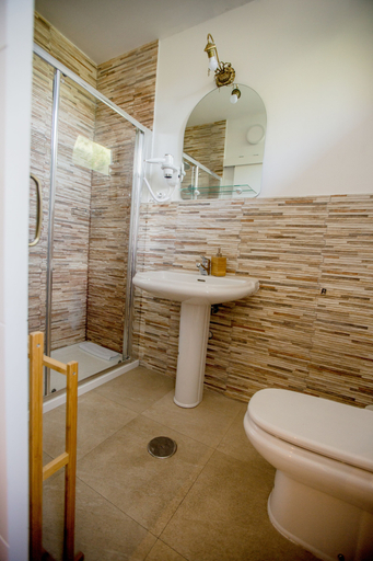 Bathroom 3, Escala SUITES, Madrid