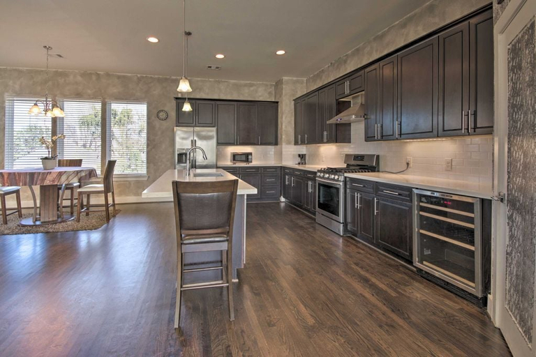 Others 4, Brand New 3 Story Modern Home, Houston