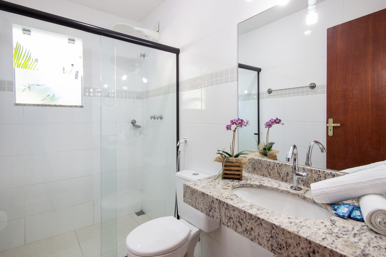 Bathroom 3, Nova Luar de Geribá, Armação dos Búzios