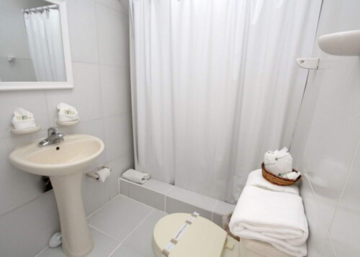 Bathroom 4, Parador Villas Del Mar Hau