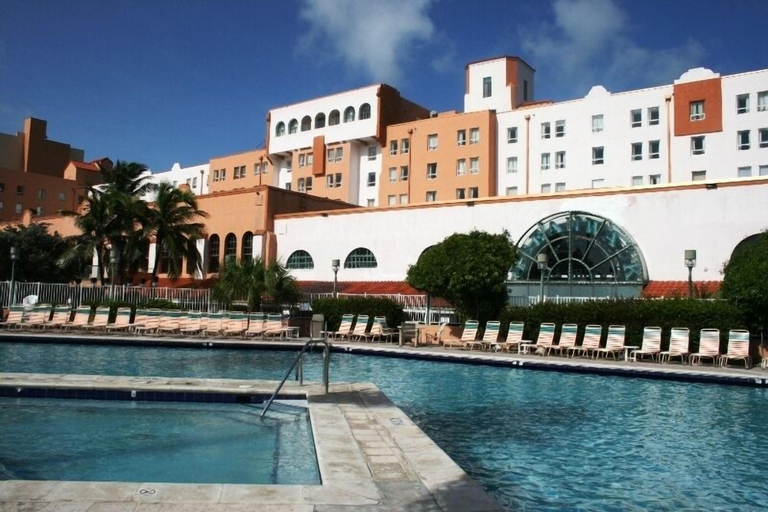 Exterior & Views 2, Hollywood Beach Resort- Stylish Large Studio, Broward
