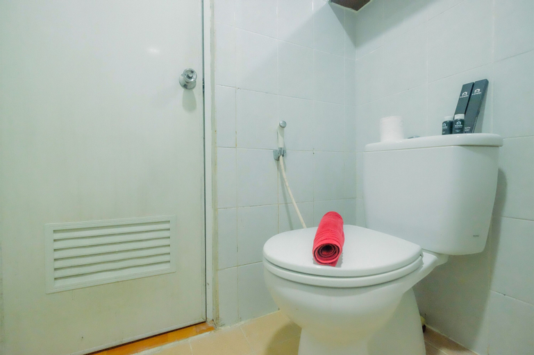 Bedroom 3, Comfortable Studio Apartment at Taman Melati near Universitas Indonesia, Depok