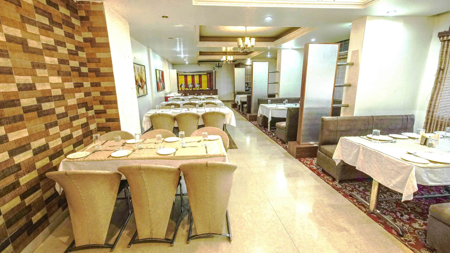Food & Drinks 4, Hotel Subash International, Reasi