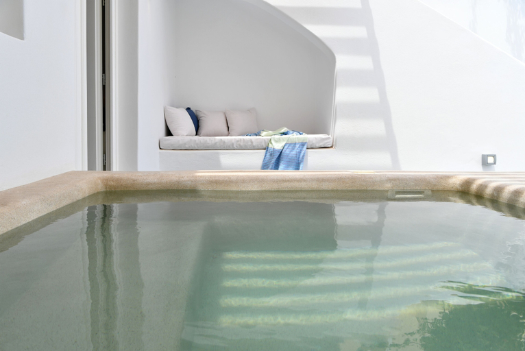 Sport & Beauty 3, Thiro Villas Santorini, South Aegean