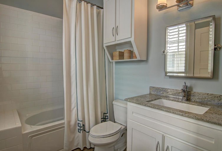 Bathroom 4, Cinnamon Shore- Great Escape 195 BE, Nueces