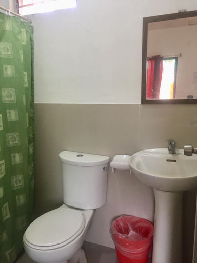 Bathroom 4, Paguia's Cottages, Mambajao