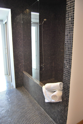 Bathroom 4, Hotel La Alcoholera, Córdoba