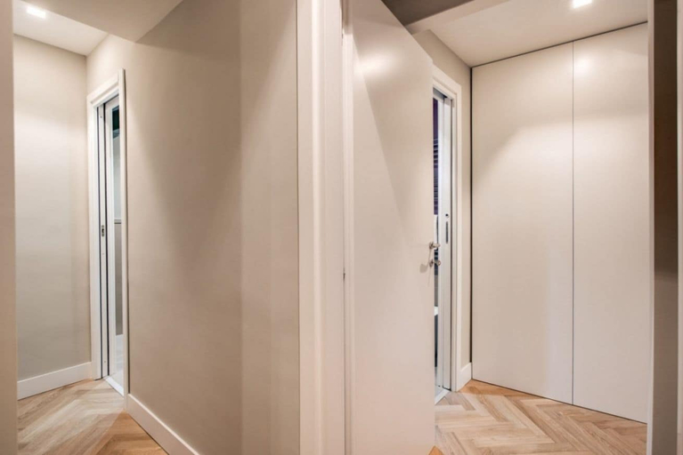Others 5, Trevi Fountain Superior 3 bdr apartment, Roma