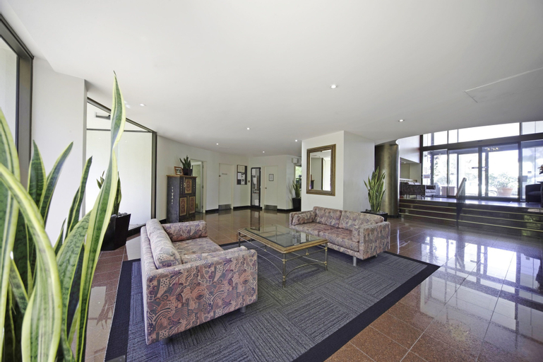 Public Area 1, BreakFree Capital Tower, Canberra