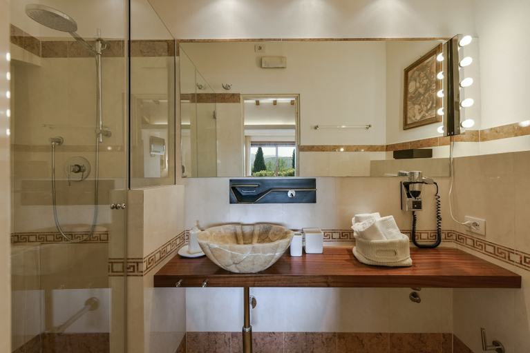 Bathroom 4, Villa Gaudia, Luxury Villa with pool, A-C, Florence