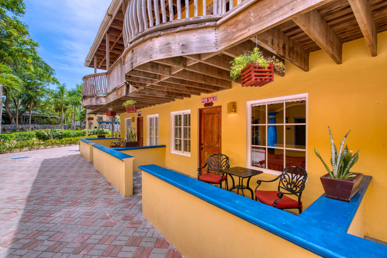 Exterior & Views 2, Caribe Tesoro, Roatán