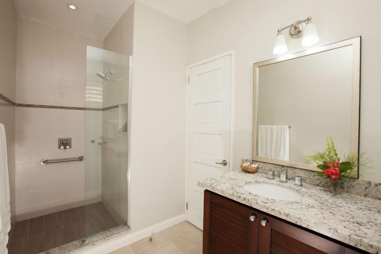 Bathroom 4, Wag Water Villa, Ocho Rios 3BR