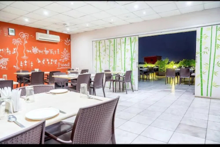 Food & Drinks 5, Hotel Casa, Vadodara