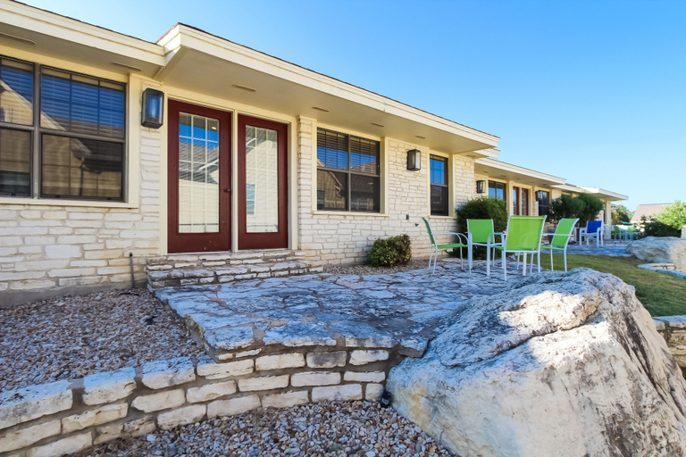 Exterior & Views 2, The Shores at Lake Travis, Travis