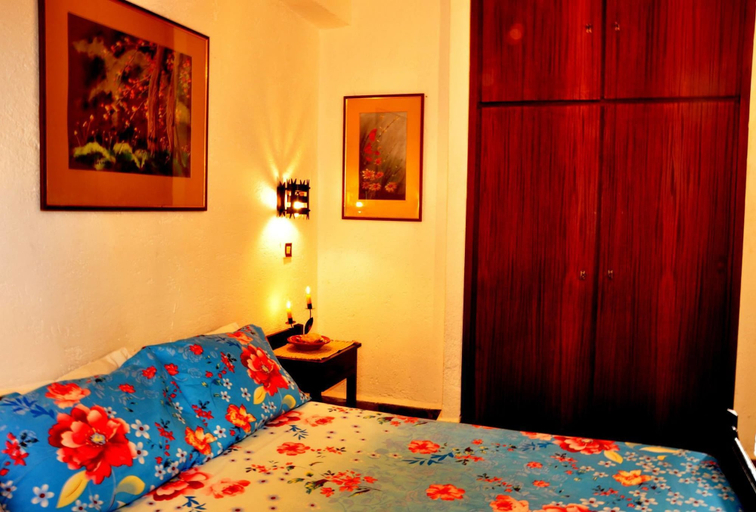 Bedroom 4, Heliotrope Apartments, Crete