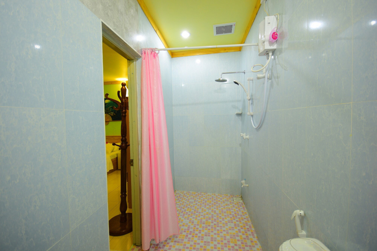 Bathroom 5, Olhumathi View Inn, North Ari Atoll