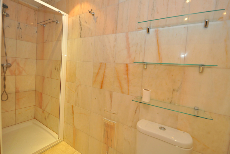 Bathroom 5, Penthaus Florida Lloretholiday, Girona